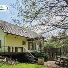 Rendeux Villa with Garden