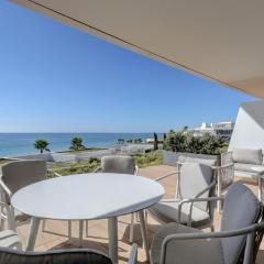 TheEdgeByTheSea Oyster