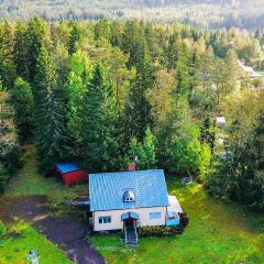 3 Bedroom Cozy Home In Lesjöfors