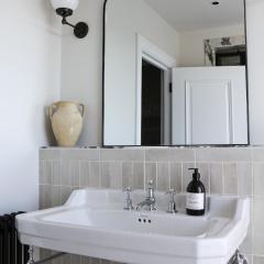 Luxury Apartment in Shropshire sleeps 4