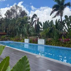 Whispering Acres Whitefield Farm Estate