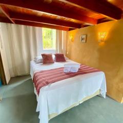 Chalé em Caraguatatuba 800 metros da praia de Massaguaçu