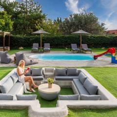 SivasZen Family Villa, Heated Pool, Fitness & Play, By ThinkVilla