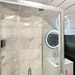 Granada Apartments Holmfield Rd