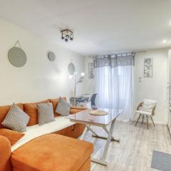 Moderne and Sweet Roissy CDG- Paris- Astérix- ParcExpo