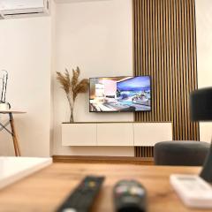 Cozy 1 Bedroom and Private Parking