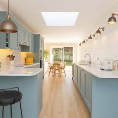 Coastal Comfort for 6 Felpham Beach