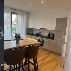 White Swan Apartment