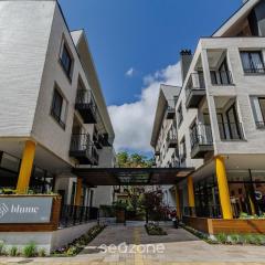 Acomodações modernas e completas no centro turístico de Gramado - CBGs