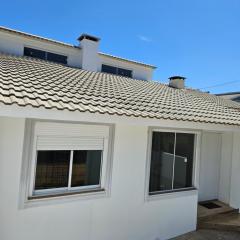 Casa bairro nobre 2min BR290