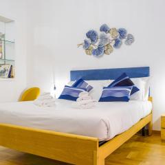 Elegantis Barberini Modern Apartment - Comfort in Rome Most Charming District