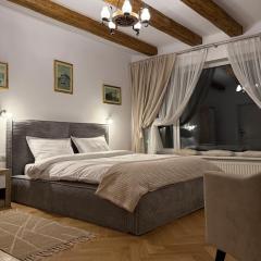 The Bucket - Calla Old Town with Jacuzzi