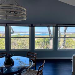 Charming Canyon Lake House