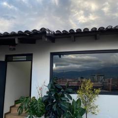 Apartment l Private Terrace l By Easy Stay