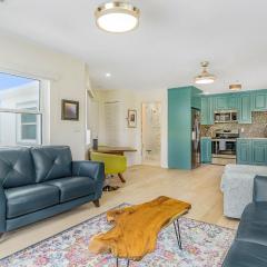 Loft 117 - Charming Downtown Cocoa Beach 1BR