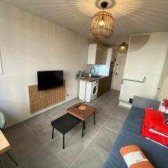 FLCbm - New Premium Studio - Elevator