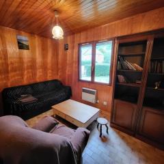 Chalet des étoiles au pied des montagnes