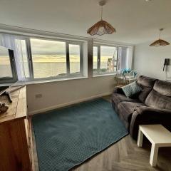 Panoramic Sea View Apartment