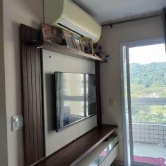 Apartamento na Praia Grande a 600m da Praia