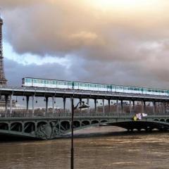 Chatillon Citea Capsule Chambre chez l'habitant Chatillon métro pour nuitée avec accès direct Paris centre et Espace limité en journée Paris sans nuitée accès limité 8h00-19h00 pour dépôt bagages