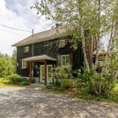 Lake Views, Hot Tub, Fireplace and Pool Table