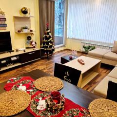 Bright 70 m2 Family Apt, Center Sofia, Metro, Parking