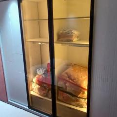 محور جوزيف تيتو المطار