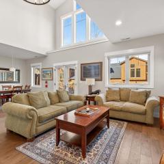 Our Bunkhouse- Pet friendly home w/AC near Lake, Golf course, and downtown McCall