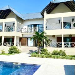 Villa de reve bord de mer piscine 5 chambres