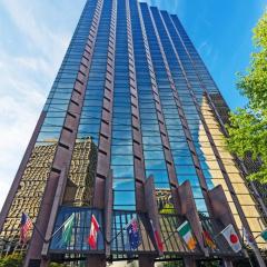 Crowne Plaza Seattle Newly Renovated with No Resort Fee