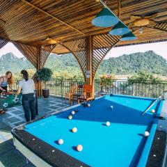 Green Riverside Cosy Home 2