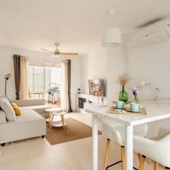 Wonder Atic, with private terraces, jacuzzi and stunning views