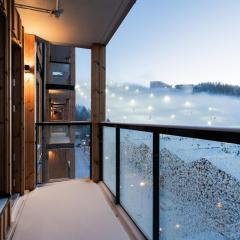Le Chalet Lingonberry D23 Ski-in Ski-out by Aavalevi