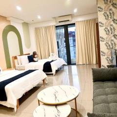 Sapphire Seaview Park Suites near Okada, Solaire, MOA, NAIA Airport, Bayview