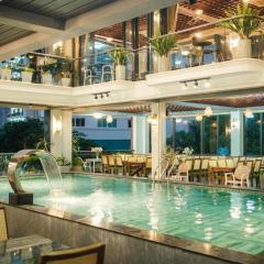 Roza Luxury Cat Ba - Cave hotel, Swimming Pool & Rooftop