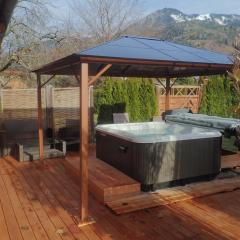 Chiemgauferienwohnungen - Wanderlust und Alpenrose