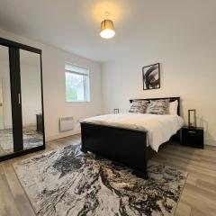 Cosy 4 Bed Filton Apartment