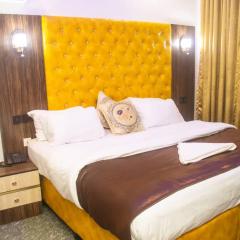 De Baylux Hotel and Suites, Lekki, Lagos