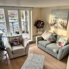 Riverside View Penthouse in Balloch, Loch Lomond