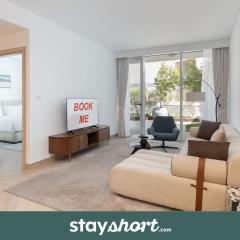 StayShort - Stylish 1BR in Media City with Large Private Balcony
