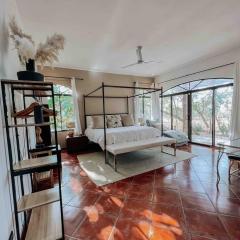 Hacienda La Luna Luxury Private Villa