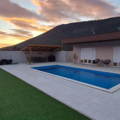 Villa LAKE Mostarsko jezero