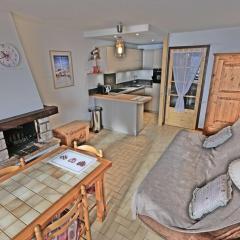 Confortable 2 pièces pour 5 personnes avec parking privé - FR-1-458-246