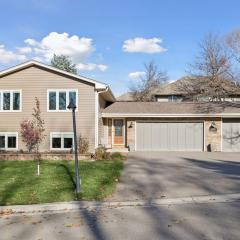 Modern, Peaceful Home w Hot Tub Near Medicine Lake