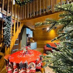 Mountain Shadow Cottage in Racha