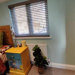 Quiet Loft Double Room forty-five minutes by train to London Liv Street