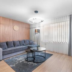 Sunny Grand Chalet Apartment