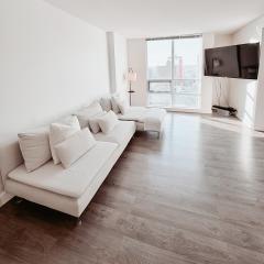 Riverside Mint 2bd den 2 ba