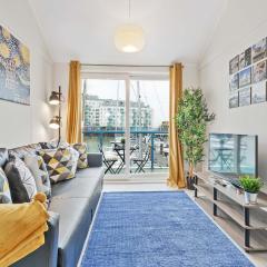 On the Water with Free Parking - By My Getaways