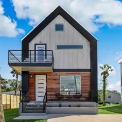 Modern Luxury in Historic Lincolnville